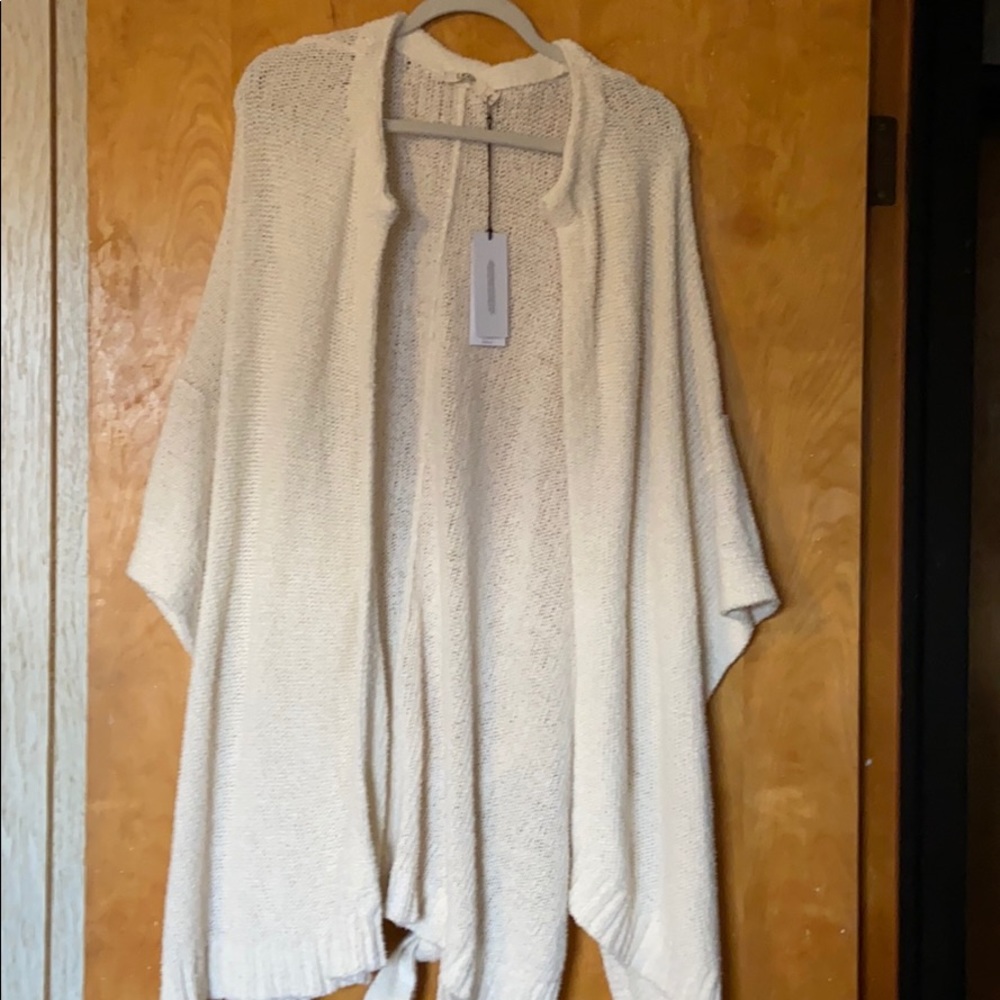 NWT tags UGGs poncho cream sweater with belt